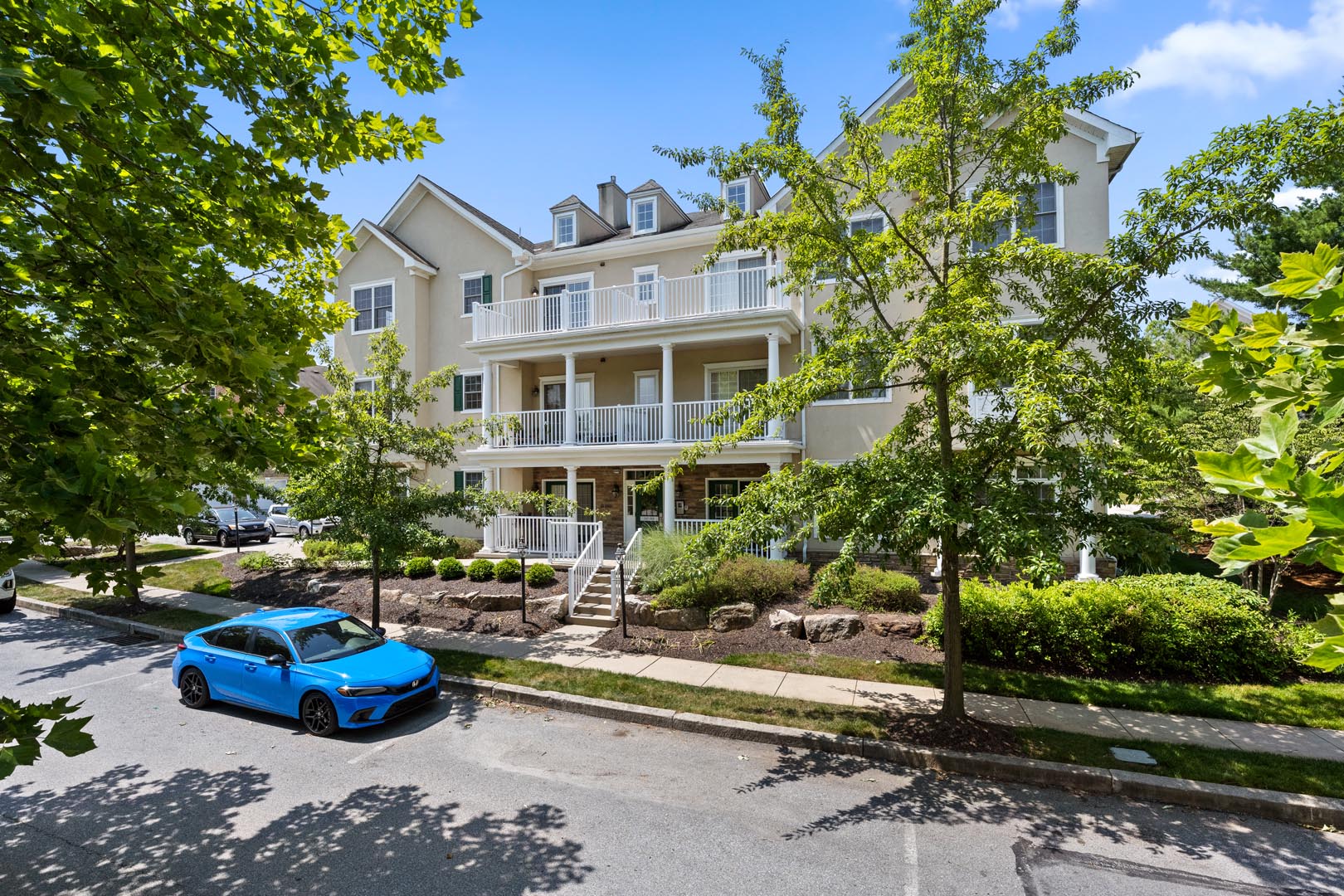 Claremont Apartments Image 34